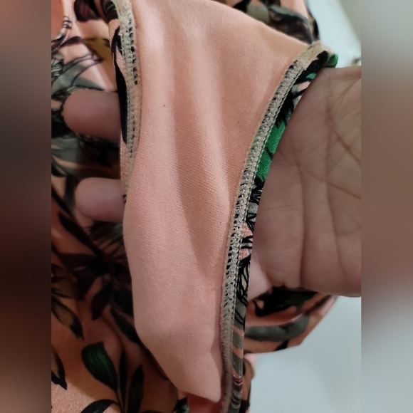 Athleta Swim Athleta Aqualuxe Print Molded One Piece Large - Picture 9 of 10